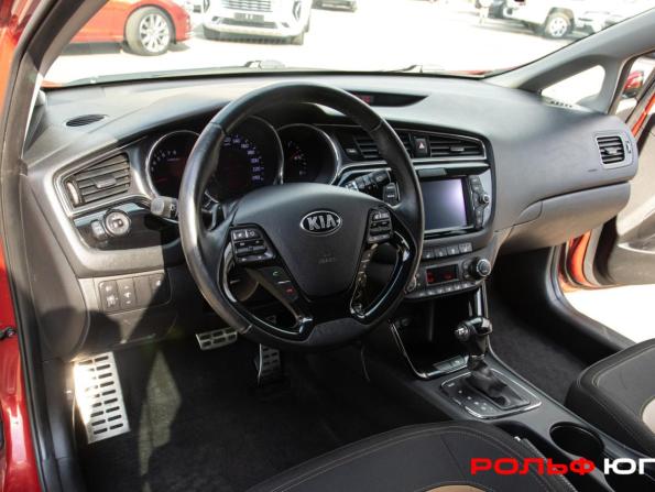 Kia Ceed II Рестайлинг с пробегом 2016 года, цена 1 098 000 рублей, 161995 км, хэтчбек, Автокод Объявления
