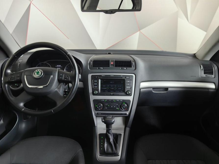 Skoda Octavia II (A5) Рестайлинг Москва  - изображение 15