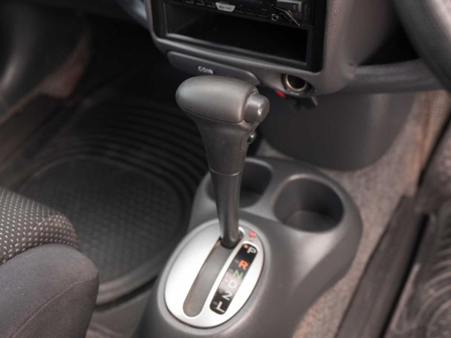 Toyota Vitz I (P10) Новосибирск  - изображение 13