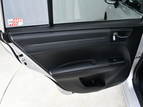 Toyota Corolla XI (E160 E170 E180) Рестайлинг 1 с пробегом 2017 года, цена 1 347 000 рублей, 143265 км, универсал, Автокод Объявления