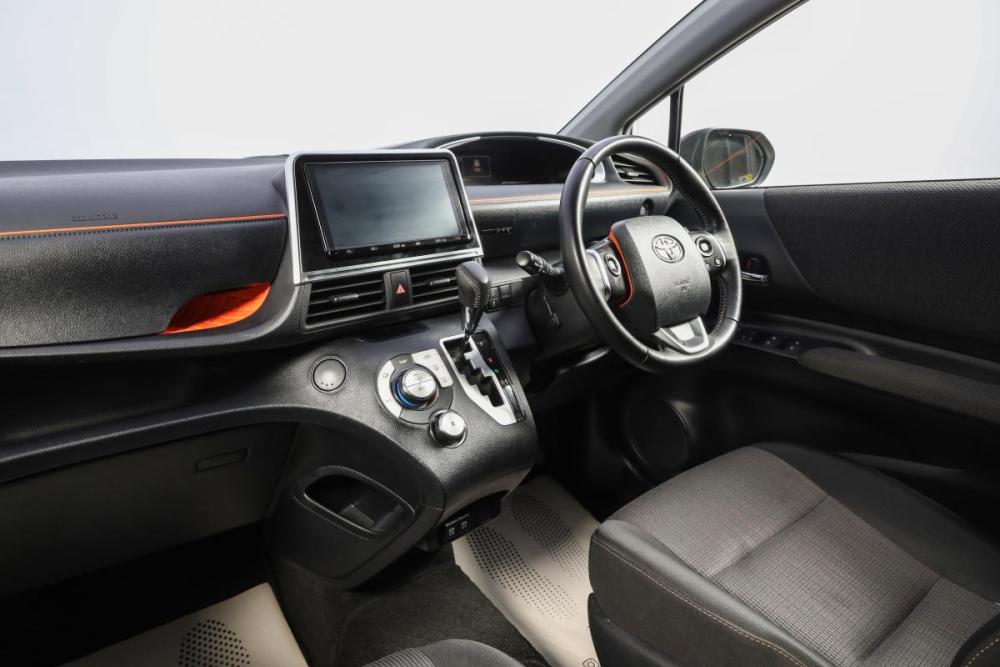 Toyota Sienta II Рестайлинг Новосибирск  - изображение 17