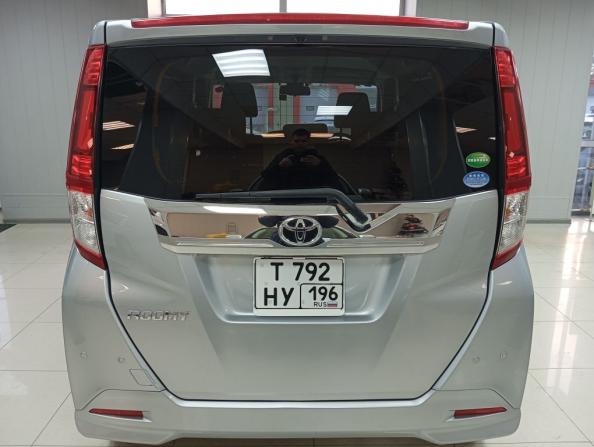 Toyota Roomy I с пробегом 2017 года, цена 997 000 рублей, 32115 км, микровэн, Автокод Объявления