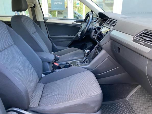 Volkswagen Tiguan II с пробегом 2019 года, цена 2 299 000 рублей, 99000 км, внедорожник, Автокод Объявления
