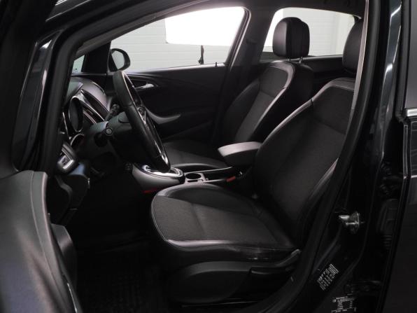 Opel Astra J Рестайлинг с пробегом 2012 года, цена 899 000 рублей, 202536 км, седан, Автокод Объявления