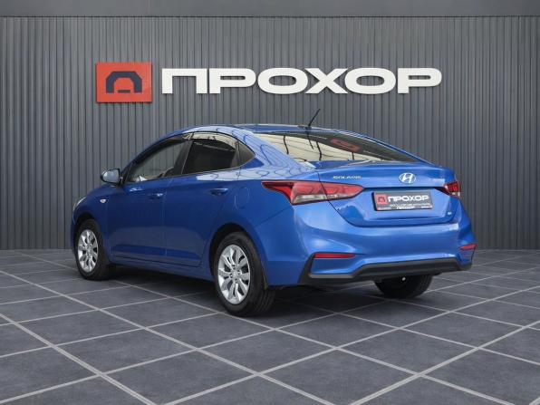 Hyundai Solaris II с пробегом 2018 года, цена 1 157 000 рублей, 106337 км, седан, Автокод Объявления