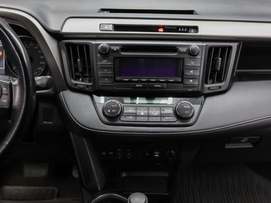 Toyota RAV4 IV (XA40) Рестайлинг Москва  - изображение 15