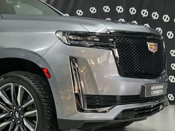 Cadillac Escalade V с пробегом 2022 года, цена 11 499 000 рублей, 38137 км, внедорожник, Автокод Объявления