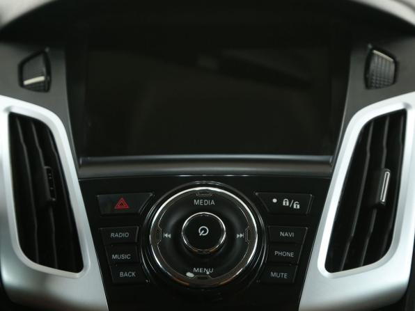 Ford Focus III с пробегом 2012 года, цена 650 000 рублей, 249000 км, хэтчбек, Автокод Объявления
