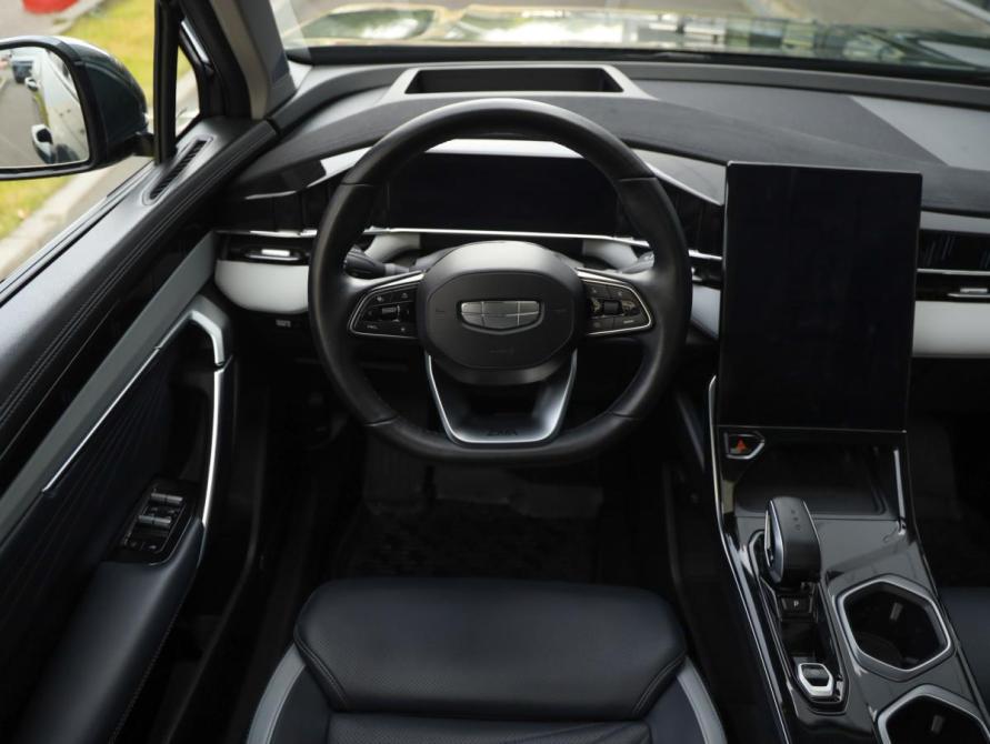 Geely Atlas II Санкт-Петербург  - изображение 12
