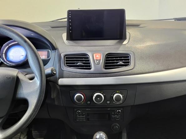 Renault Fluence I Рестайлинг с пробегом 2014 года, цена 880 000 рублей, 66034 км, седан, Автокод Объявления