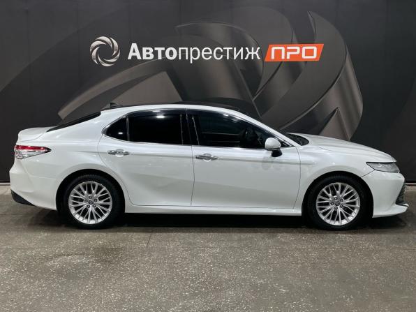 Toyota Camry VIII (XV70) с пробегом 2018 года, цена 2 730 000 рублей, 176293 км, седан, Автокод Объявления