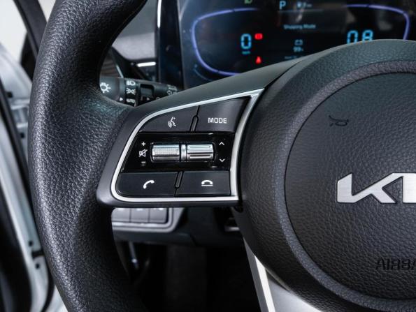 Kia Seltos I Рестайлинг с пробегом 2025 года, цена 2 999 000 рублей, 42 км, внедорожник, Автокод Объявления