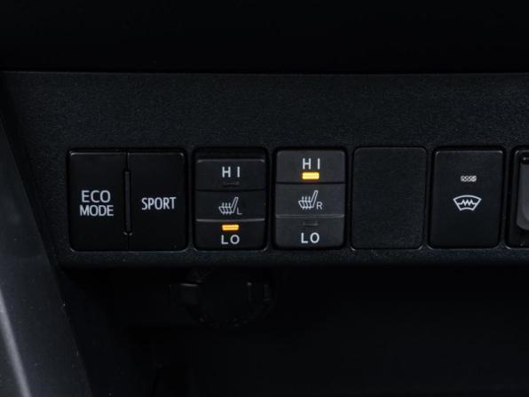 Toyota RAV4 IV (XA40) Рестайлинг с пробегом 2016 года, цена 2 310 000 рублей, 121928 км, внедорожник, Автокод Объявления