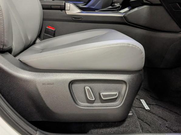 Toyota RAV4 VI (XA60) с пробегом 2025 года, цена 4 799 500 рублей, 10 км, внедорожник, Автокод Объявления