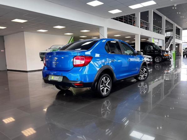Renault Logan II Рестайлинг с пробегом 2019 года, цена 1 095 000 рублей, 122948 км, седан, Автокод Объявления