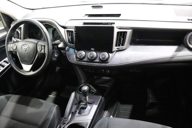 Toyota RAV4 IV (XA40) Рестайлинг с пробегом 2015 года, цена 2 070 000 рублей, 128009 км, внедорожник, Автокод Объявления
