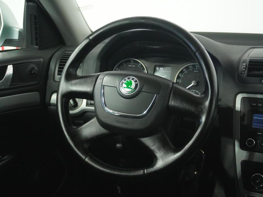 Skoda Octavia II (A5) Рестайлинг Вологда  - изображение 16