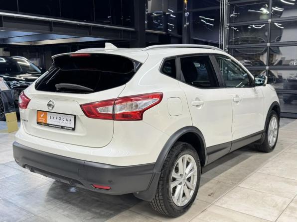 Nissan Qashqai II с пробегом 2017 года, цена 1 750 000 рублей, 97000 км, внедорожник, Автокод Объявления