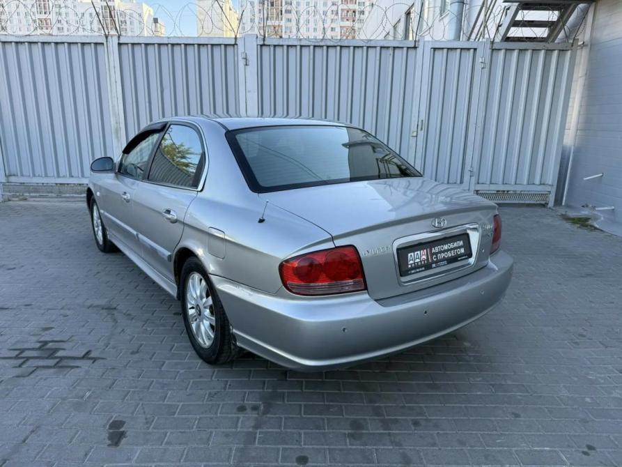 Hyundai Sonata IV (EF) Рестайлинг Ростов-на-Дону  - изображение 3