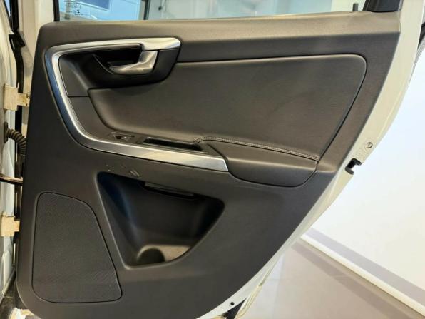 Volvo XC60 I Рестайлинг с пробегом 2014 года, цена 1 720 000 рублей, 231500 км, внедорожник, Автокод Объявления