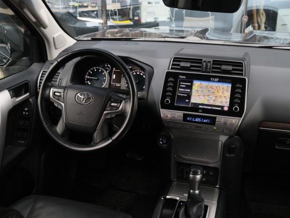 Toyota Land Cruiser Prado 150 Series Рестайлинг 3 с пробегом 2022 года, цена 6 550 000 рублей, 68142 км, внедорожник, Автокод Объявления