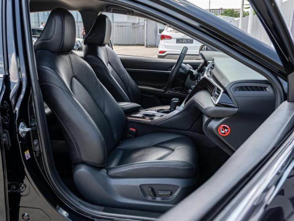 Toyota Camry VIII (XV70) с пробегом 2019 года, цена 2 845 000 рублей, 150624 км, седан, Автокод Объявления