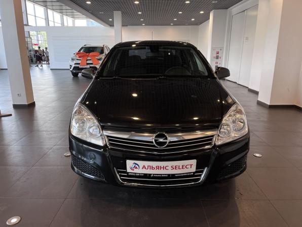 Opel Astra H Рестайлинг с пробегом 2012 года, цена 510 000 рублей, 243716 км, седан, Автокод Объявления