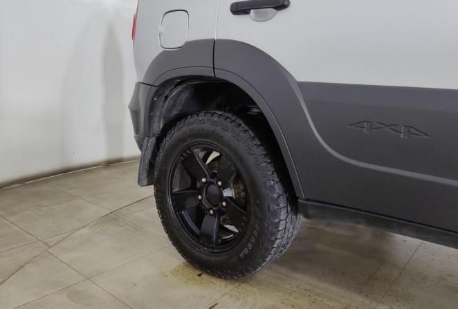Chevrolet Niva I Рестайлинг с пробегом 2018 года, цена 710 000 рублей, 194000 км, внедорожник, Автокод Объявления