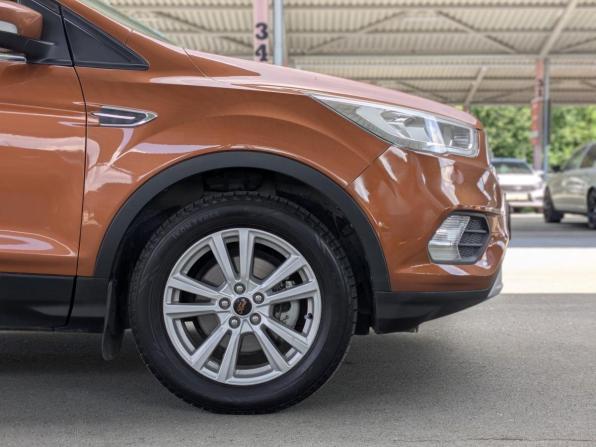 Ford Kuga II Рестайлинг с пробегом 2017 года, цена 1 894 900 рублей, 91000 км, внедорожник, Автокод Объявления
