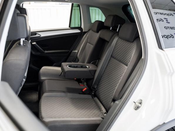 Volkswagen Tiguan II с пробегом 2017 года, цена 2 480 000 рублей, 48866 км, внедорожник, Автокод Объявления