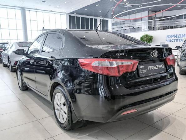 Kia Rio III с пробегом 2013 года, цена 830 000 рублей, 202000 км, седан, Автокод Объявления