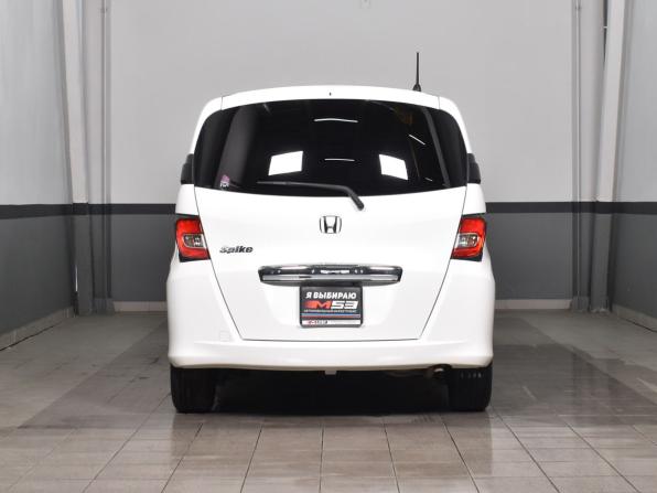 Honda Freed I Рестайлинг 2 с пробегом 2015 года, цена 1 194 995 рублей, 203485 км, компактвэн, Автокод Объявления