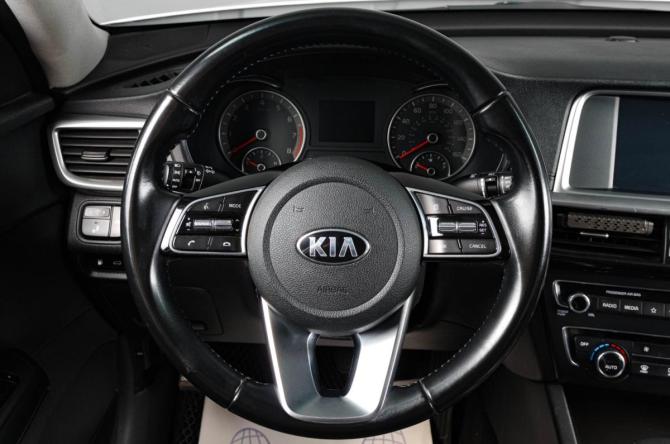 Kia Optima IV Рестайлинг с пробегом 2019 года, цена 1 879 000 рублей, 67000 км, седан, Автокод Объявления