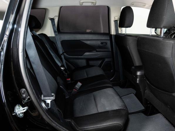 Mitsubishi Outlander III Рестайлинг 2 с пробегом 2018 года, цена 1 998 000 рублей, 138438 км, внедорожник, Автокод Объявления
