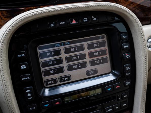 Jaguar XJ III (X350/X358) с пробегом 2003 года, цена 2 120 000 рублей, 252895 км, седан, Автокод Объявления