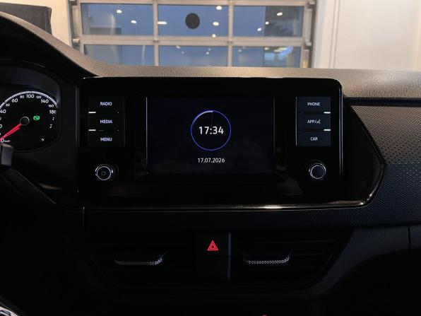 Volkswagen Polo VI с пробегом 2021 года, цена 1 698 000 рублей, 63427 км, лифтбек, Автокод Объявления
