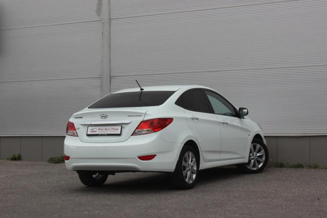 Hyundai Solaris I с пробегом 2012 года, цена 837 000 рублей, 130574 км, седан, Автокод Объявления