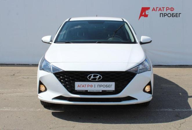 Hyundai Solaris II Рестайлинг с пробегом 2021 года, цена 1 650 000 рублей, 72761 км, седан, Автокод Объявления