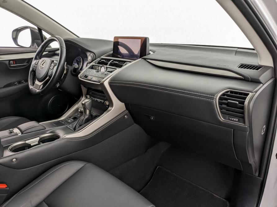 Lexus NX I Рестайлинг Москва  - изображение 11
