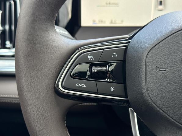 Geely Monjaro I Рестайлинг с пробегом 2026 года, цена 4 120 000 рублей, 10 км, внедорожник, Автокод Объявления