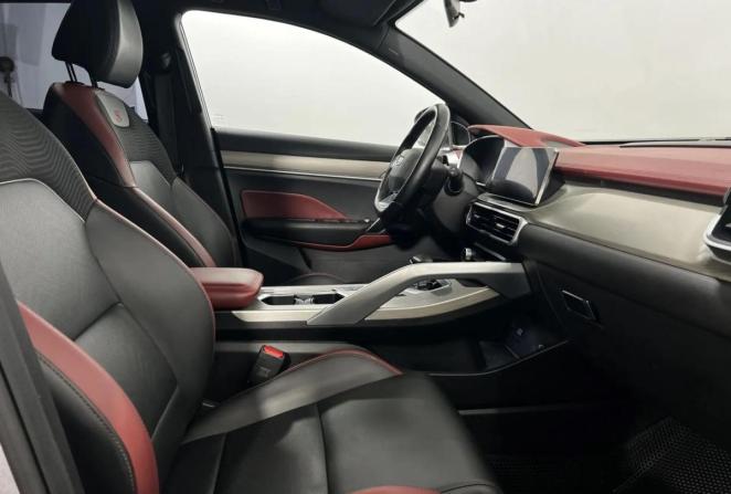 Geely Coolray I с пробегом 2023 года, цена 1 800 000 рублей, 40780 км, внедорожник, Автокод Объявления