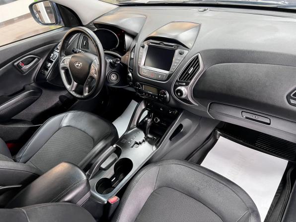 Hyundai ix35 I Рестайлинг с пробегом 2013 года, цена 1 195 000 рублей, 213808 км, внедорожник, Автокод Объявления