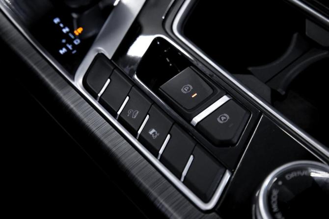 Geely Tugella I с пробегом 2023 года, цена 2 425 000 рублей, 12346 км, внедорожник, Автокод Объявления