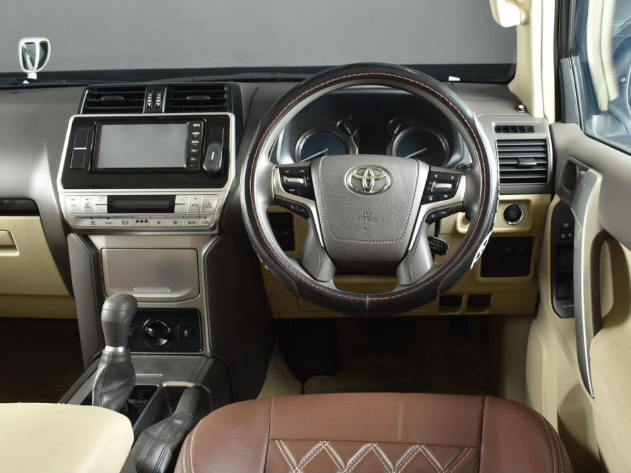 Toyota Land Cruiser Prado 150 Series Рестайлинг 3 Кемерово  - изображение 11
