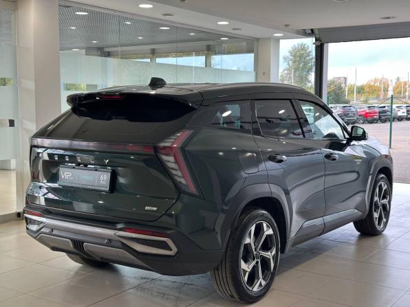 Geely Atlas II с пробегом 2024 года, цена 2 977 000 рублей, 39793 км, внедорожник, Автокод Объявления