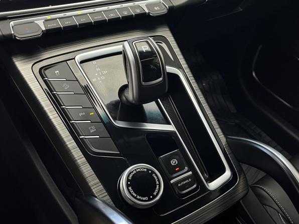 Geely Atlas Pro с пробегом 2023 года, цена 2 100 000 рублей, 33000 км, внедорожник, Автокод Объявления