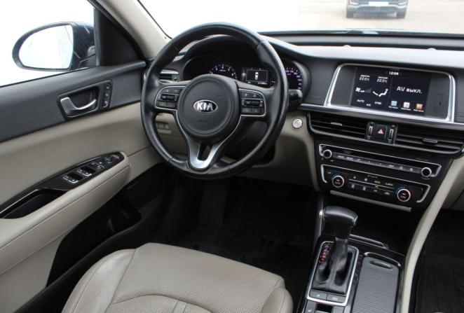 Kia Optima IV с пробегом 2017 года, цена 1 790 000 рублей, 211695 км, седан, Автокод Объявления
