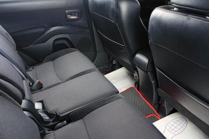 Citroen C-Crosser с пробегом 2012 года, цена 1 299 000 рублей, 212000 км, внедорожник, Автокод Объявления