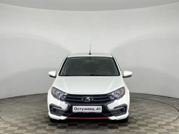 Lada (ВАЗ) Granta I Рестайлинг с пробегом 2022 года, цена 899 000 рублей, 10041 км, седан, Автокод Объявления