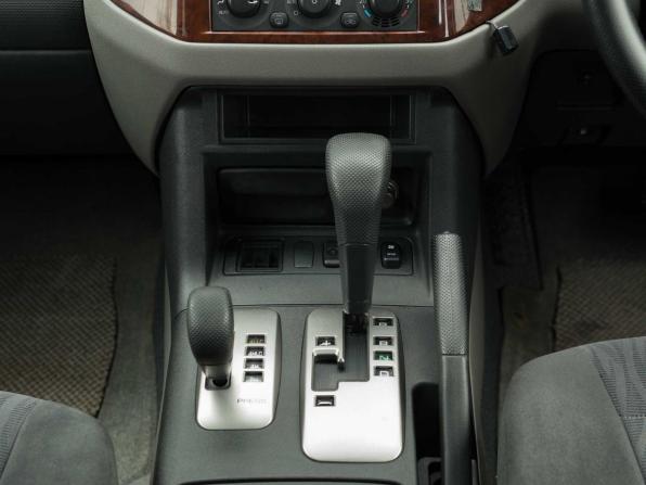 Mitsubishi Pajero III Рестайлинг с пробегом 2003 года, цена 900 000 рублей, 158523 км, внедорожник, Автокод Объявления